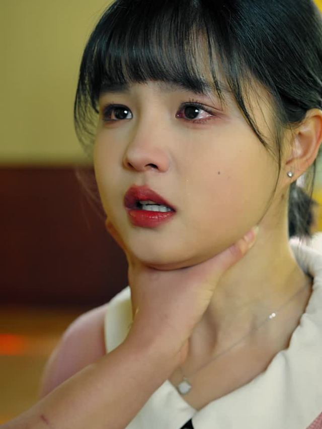 藏在养女背后的真千金封面