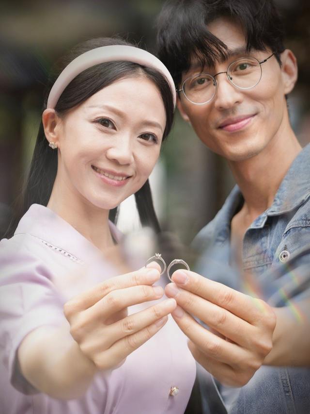 二十年保洁工作证封面