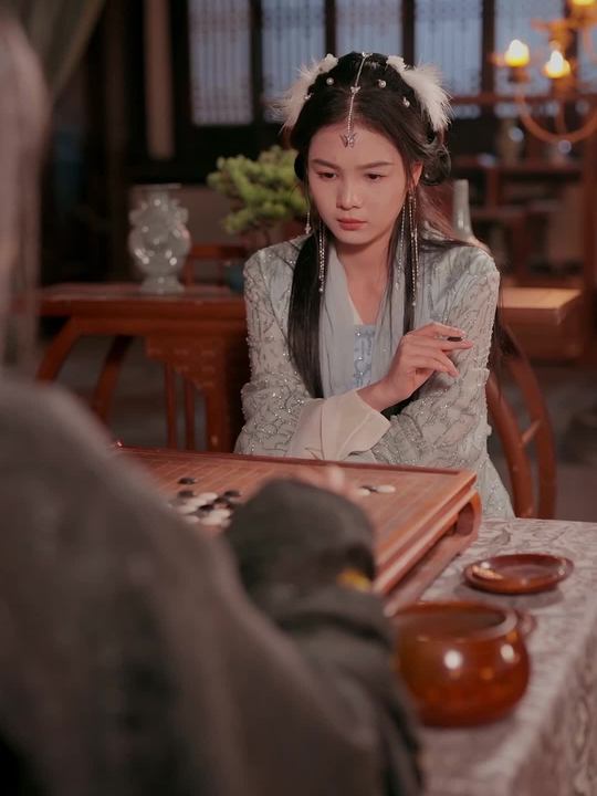 弃女逆袭:捡到古代大将军封面