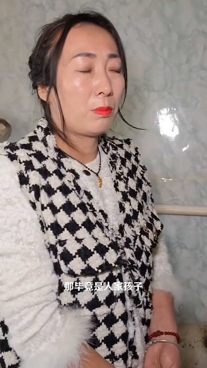 农家抢孩子大战封面