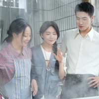 十八年等待他封面