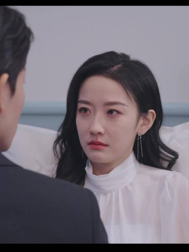 双面闺蜜的替身陷阱封面