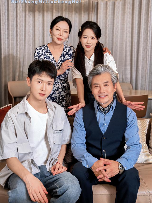 灰烬成人礼封面